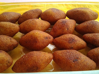 Urfa Usulü İçli Köfte Tarifi ve Malzemeleri